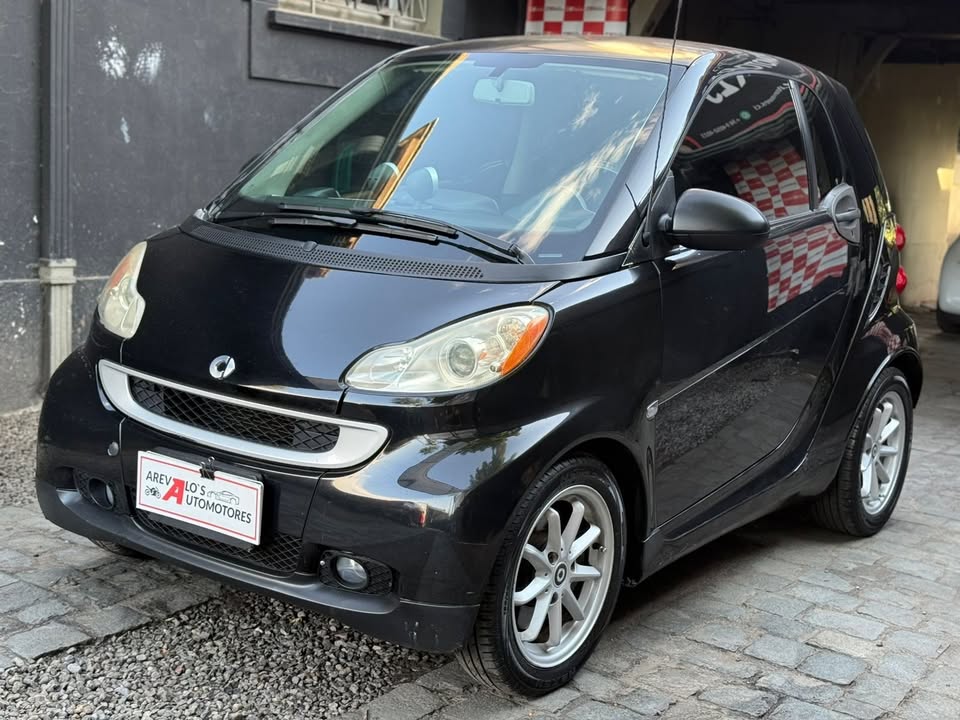 
								Mercedes-Benz smart brabus fortwo 2010 full									