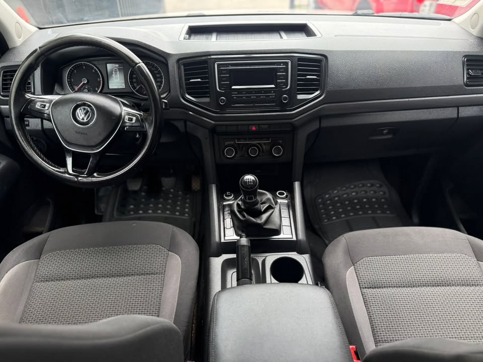 
								Volkswagen Amarok DCAB TDI 4×4 Trendline 2.0– Año 2023 full									