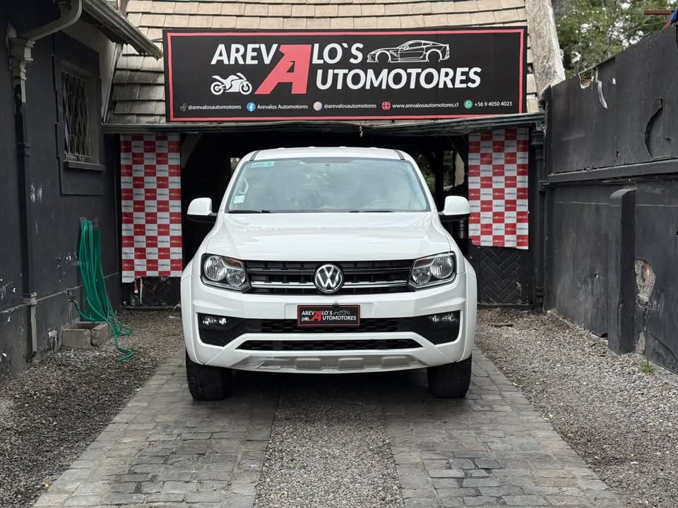 
								Volkswagen Amarok DCAB TDI 4×4 Trendline 2.0– Año 2023 full									