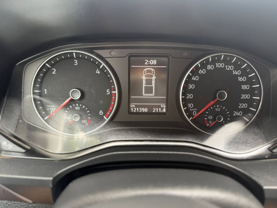 
								Volkswagen Amarok DCAB TDI 4×4 Trendline 2.0– Año 2023 full									