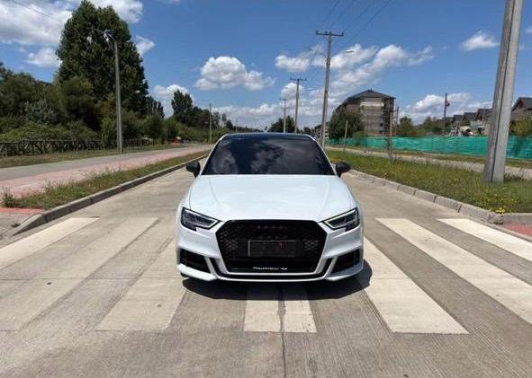
								Audi S3 2019 full									