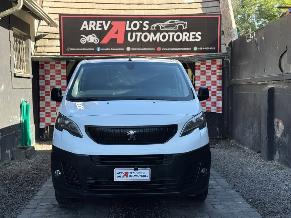 
								PEUGEOT EXPERT 2022 full									