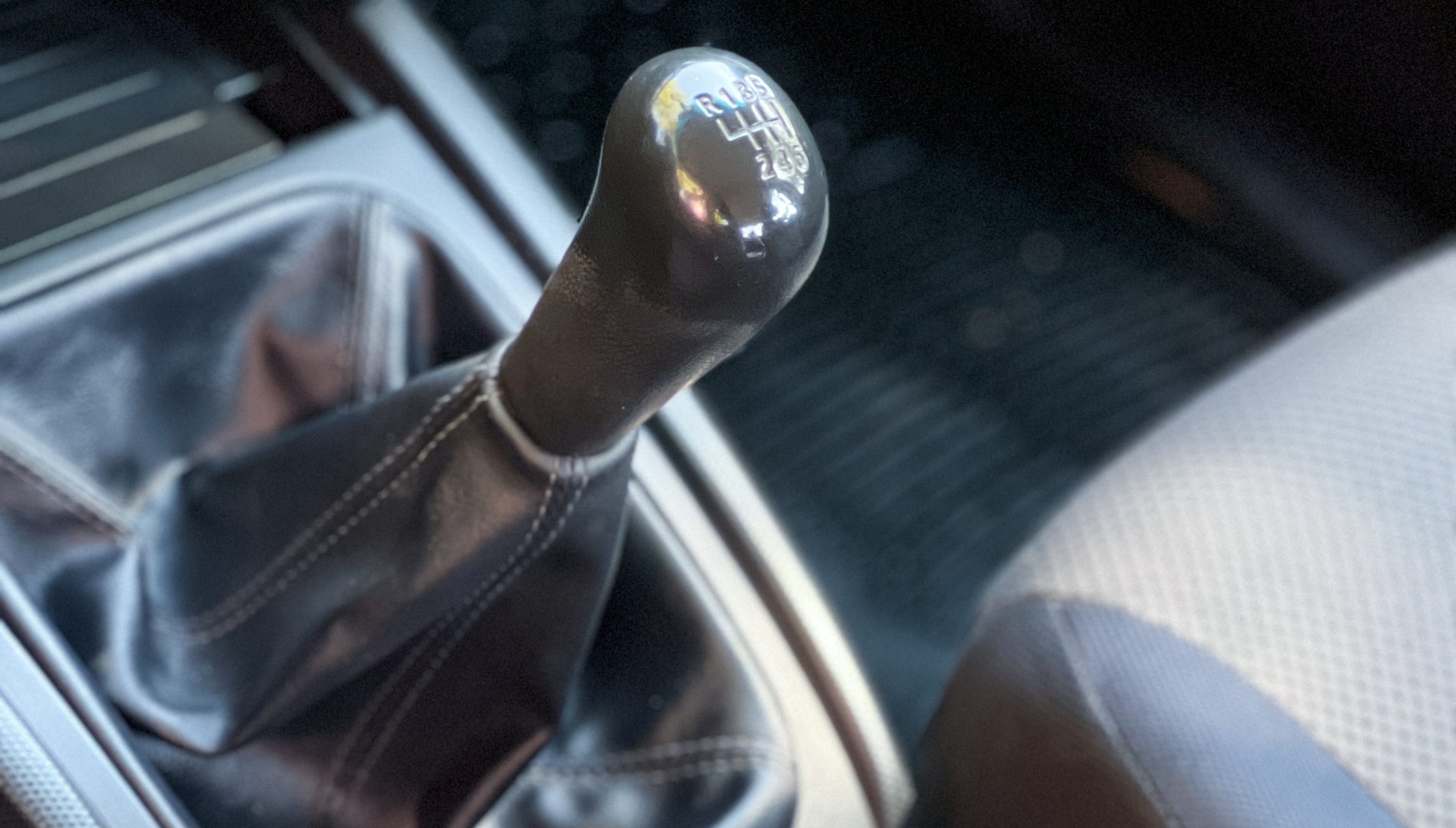 
								MITSUBISHI L200 KATANA CRT 4X4 2.4 DSL 2020 full									