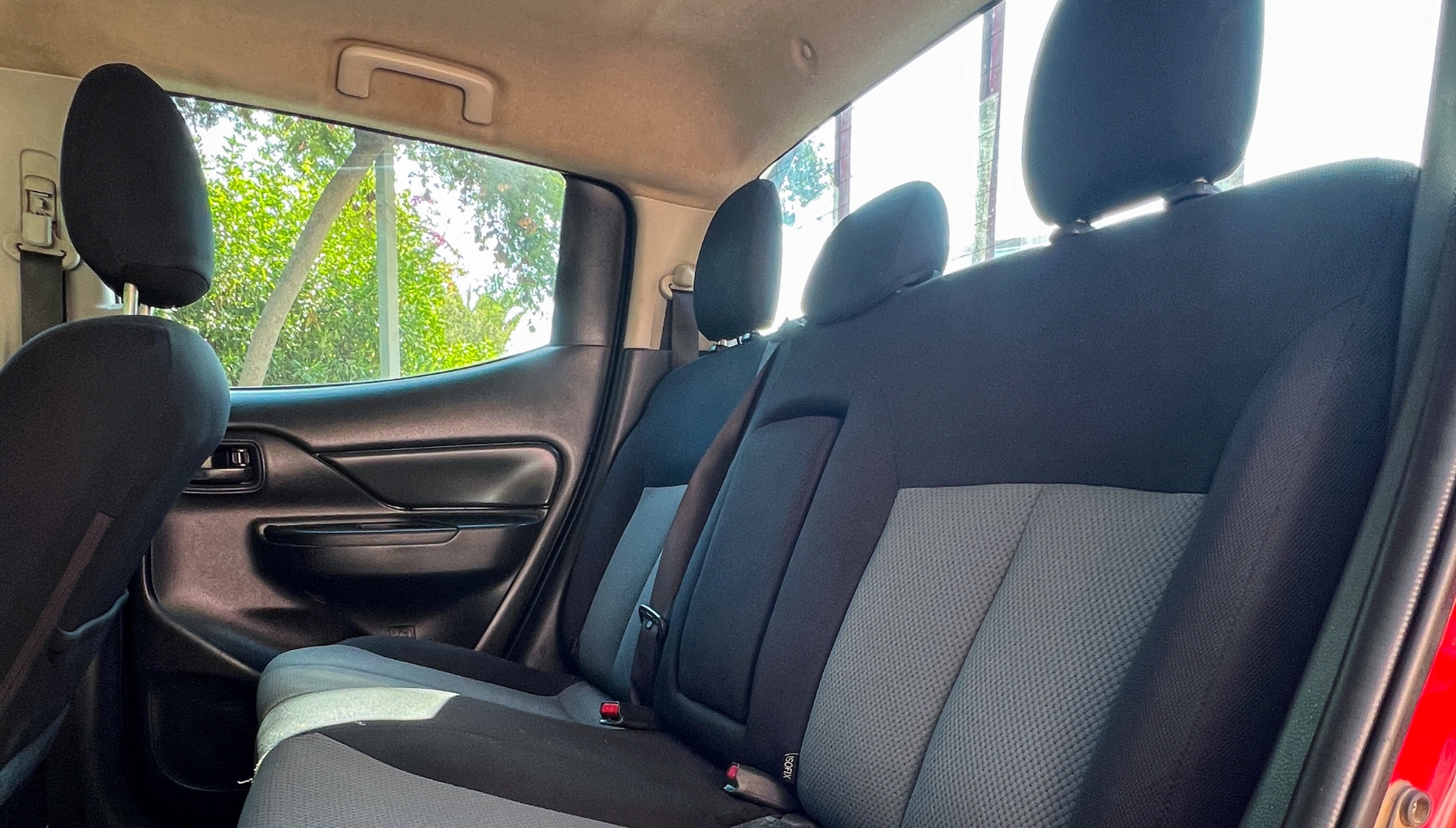 
								MITSUBISHI L200 KATANA CRT 4X4 2.4 DSL 2020 full									